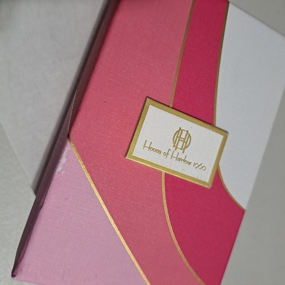 House of Harlow 1960 Heart Chandelier Glass Pearl Earrings - Picture 4 of 5